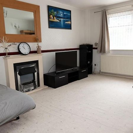 3 Bed Home Sleeps 8 People Located 1 Min From Train Stop - Otley Terrace Όλνταμ Εξωτερικό φωτογραφία