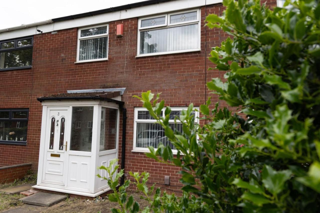 3 Bed Home Sleeps 8 People Located 1 Min From Train Stop - Otley Terrace Όλνταμ Εξωτερικό φωτογραφία