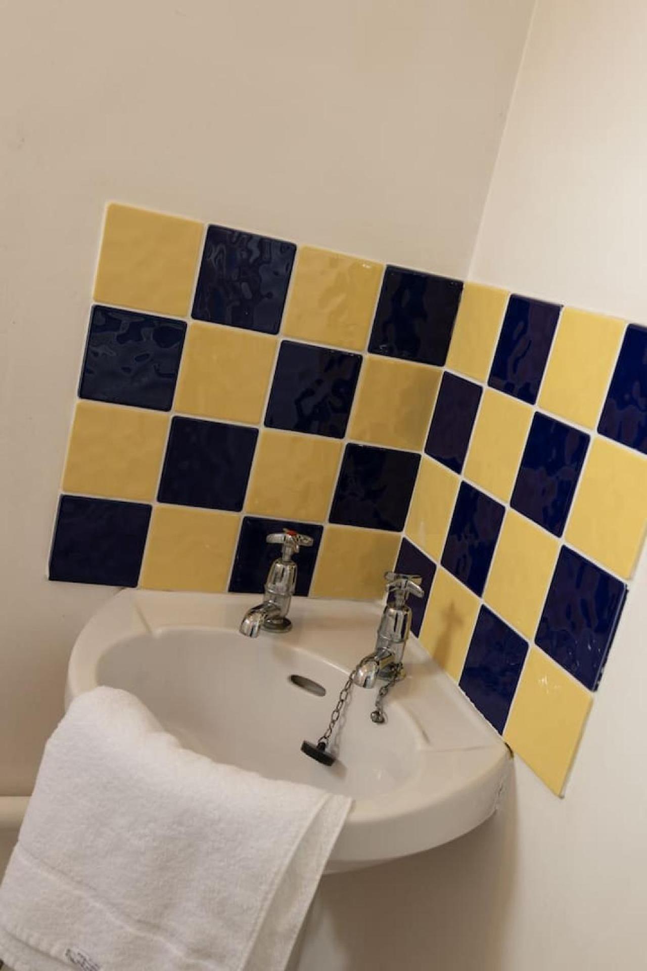 3 Bed Home Sleeps 8 People Located 1 Min From Train Stop - Otley Terrace Όλνταμ Εξωτερικό φωτογραφία