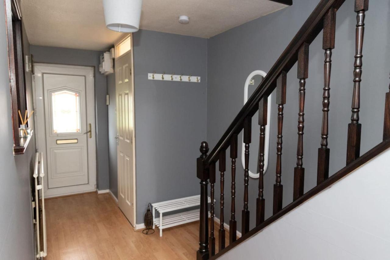 3 Bed Home Sleeps 8 People Located 1 Min From Train Stop - Otley Terrace Όλνταμ Εξωτερικό φωτογραφία