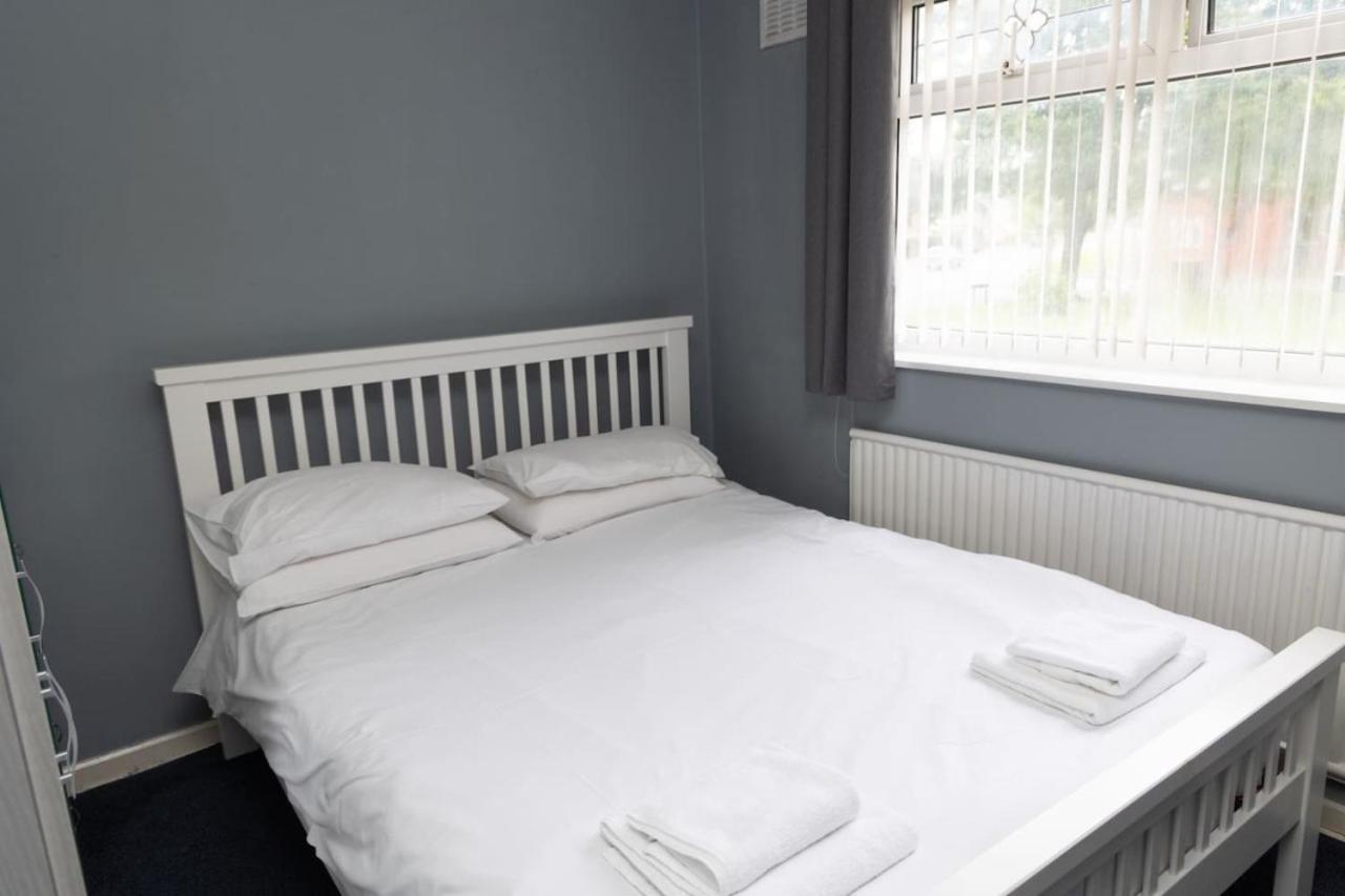 3 Bed Home Sleeps 8 People Located 1 Min From Train Stop - Otley Terrace Όλνταμ Εξωτερικό φωτογραφία