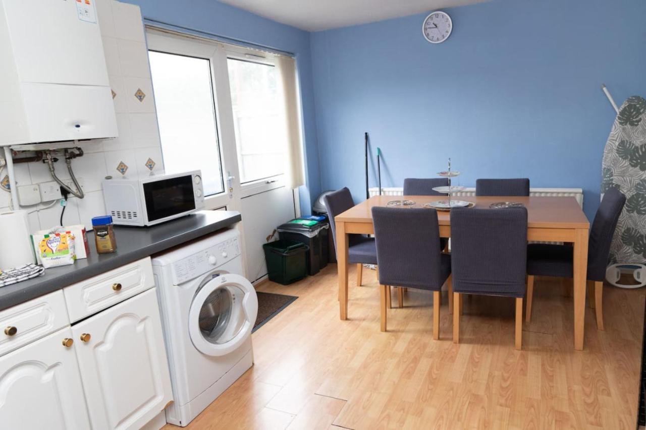 3 Bed Home Sleeps 8 People Located 1 Min From Train Stop - Otley Terrace Όλνταμ Εξωτερικό φωτογραφία