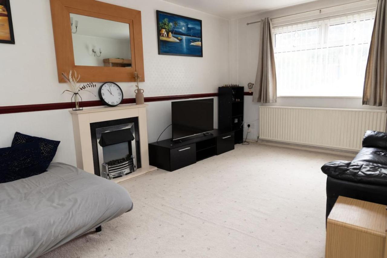 3 Bed Home Sleeps 8 People Located 1 Min From Train Stop - Otley Terrace Όλνταμ Εξωτερικό φωτογραφία