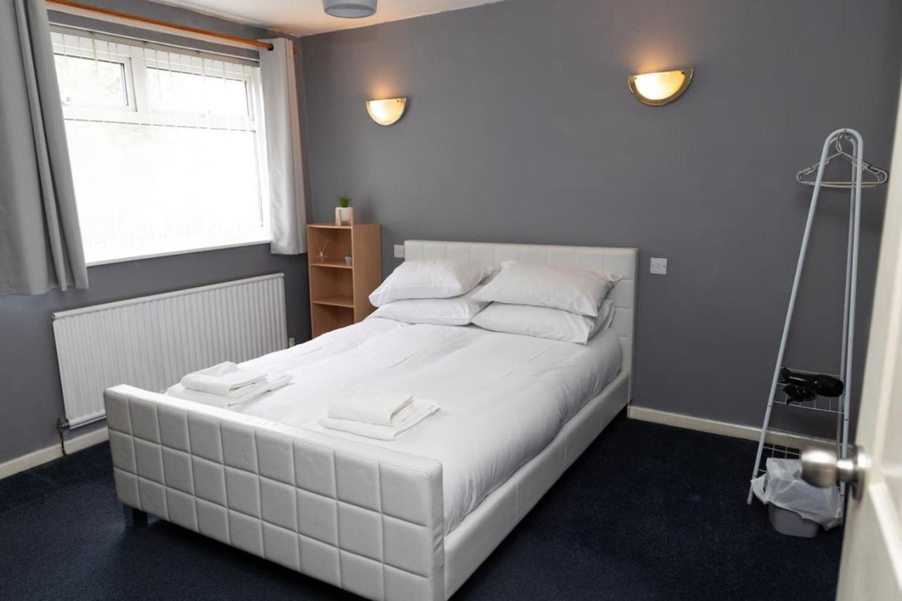 3 Bed Home Sleeps 8 People Located 1 Min From Train Stop - Otley Terrace Όλνταμ Εξωτερικό φωτογραφία
